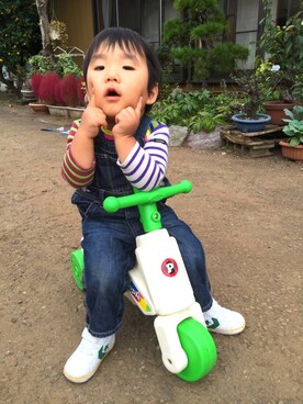 「PEANUTS（ピーナッツ）のアイテム（バックパック/リュック）」を使った、はななさん（キッズ・80cm）の秋コーディネート