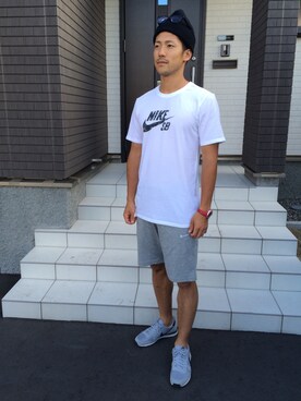 「NIKE（ナイキ）のアイテム（パンツ、グレー系）」を使った、y.yasudaさん（メンズ・173cm）の夏コーディネート