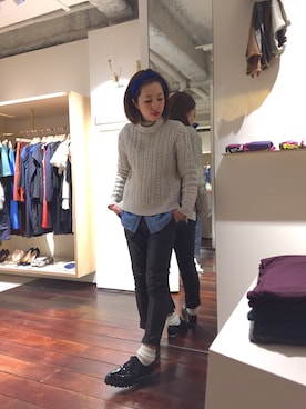 「FLORENT（フローレント）のアイテム（シャツ/ブラウス）」を使った、kuboさん（レディース・162cm）の冬コーディネート
