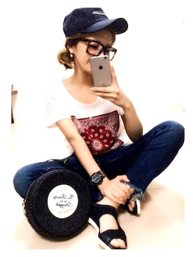 「Ungrid（アングリッド）のインディゴフレイドヘムストスリ（デニムパンツ）」を使った、akinaさん（レディース・156cm・20代）の春コーディネート