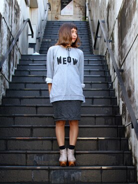 「アイテム（おもちゃ、ブラック系）」を使った、MANYさん（レディース・158cm）の秋コーディネート