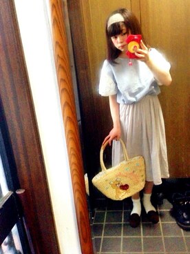 「Crisp（クリスプ）のアイテム（ワンピース、ベージュ系）」を使った、でかマイさん（レディース・160cm）の秋コーディネート