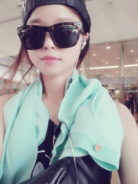 「hatson 모자（キャップ、ブラック系）」を使った、옥자さん（レディース・158cm）の夏コーディネート