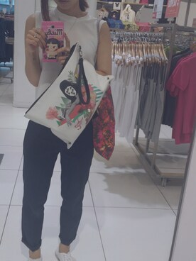 「벤시몽 신발（スニーカー、ホワイト系）」を使った、옥자さん（レディース・158cm）の夏コーディネート