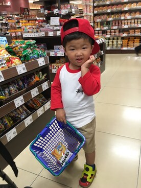 「ららぽーと富士見」｜「アイテム（チノパンツ）」を使った、柳乃介さん（キッズ・90cm）の春コーディネート