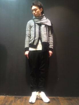 「5351 POUR LES FEMMES（ゴーサンゴーイチプールファム）のアイテム（パンツ）」を使った、TAKAHISAさん（メンズ・174cm）の秋コーディネート