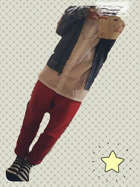 「GU（ジーユー）のアイテム（シャツ/ブラウス、ホワイト系）」を使った、れなたんさん（レディース・159cm）の春コーディネート