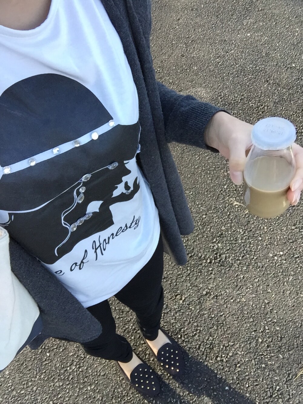 「出勤コーデ」｜「SpRayのアイテム（ジャケット/アウター、グレー系）」を使った、aswearさん（レディース・163cm）の秋コーディネートの1枚目の写真