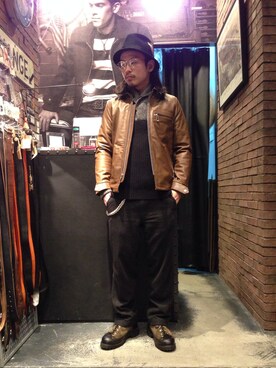 「ショールカラー」｜「アイテム（ライダースジャケット）」を使った、Junpeiさん（メンズ・166cm）の冬コーディネート