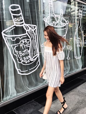 「MichaelKors」｜「アイテム（ビーチサンダル）」を使った、Chaylen さん（レディース・173cm）の夏コーディネート