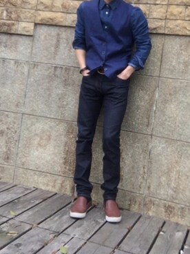 「ZARA（ザラ）のアイテム（シャツ/ブラウス、ブルー系）」を使った、YUさん（メンズ・174cm）の冬コーディネート