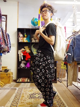 「Vネック」｜「アイテム（セットアップ）」を使った、まちゃち@Epic.さん（メンズ・170cm）の春コーディネート