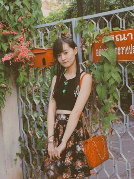 「花柄 スカート」｜Janeさん（レディース・163cm）の冬コーディネート