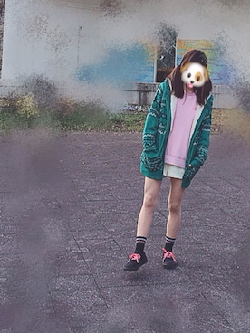 「Honeys（ハニーズ）のアイテム（その他アウター、グリーン系）」を使った、のんさん（レディース・154cm）の冬コーディネート