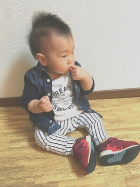 「9ヶ月」｜「アイテム（スニーカー）」を使った、Minato★さん（キッズ・70cm）の冬コーディネート