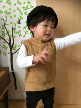 「no brand（ノーブランド）のアイテム（チノパンツ）」を使った、Naru🌳さん（キッズ・80cm）の春コーディネート
