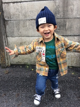 「RETRO GIRL（レトロガール）のアイテム（パンツ）」を使った、Naru🌳さん（キッズ・90cm）の秋コーディネート
