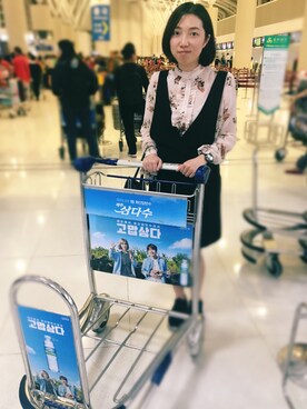 「travel」｜「アイテム（ドレス）」を使った、니콜さん（レディース・160cm）の秋コーディネート