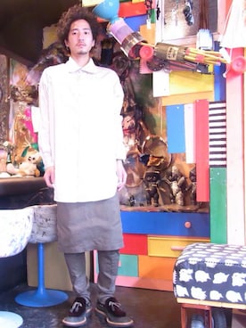 「YEAH RIGHT!!（イェーライト）のアイテム」を使った、staffさん（メンズ・170cm）の春コーディネート
