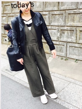「BEAMS（ビームス）のアイテム（サロペット/オーバーオール）」を使った、kanaさん（レディース・160cm）の冬コーディネート