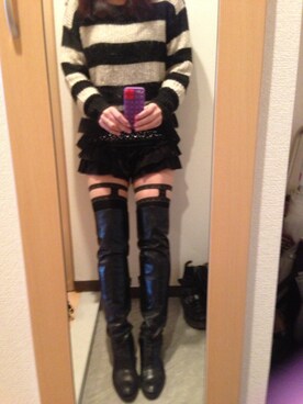 「アズールのアイテム（ニット/セーター、ブラック系）」を使った、naonさん（レディース・164cm）の秋コーディネート