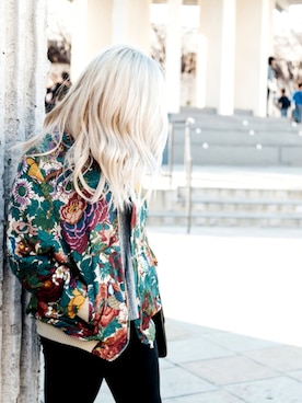 「flower」｜「アイテム（スタジャン）」を使った、Styleinfurnoさん（レディース・155cm）の秋コーディネート