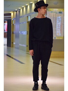 「Badhiya（バディ―ヤ）のアイテム（パンツ）」を使った、高橋 柊さん（メンズ・172cm）の夏コーディネート