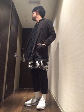 「KRIS VAN ASSCHE（クリスヴァンアッシュ）のアイテム（パンツ）」を使った、OTさん（メンズ・177cm）の冬コーディネート