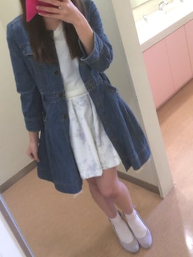 「アイテム（その他アウター）」を使った、ladyさん（レディース・160cm・10代）の春コーディネート