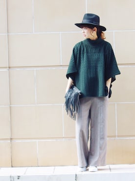 「rous（ラス）のアイテム（バッグ）」を使った、MARIKOさん（レディース・168cm）の秋コーディネート