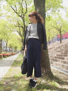 「rous（ラス）のアイテム（パンツ）」を使った、MARIKOさん（レディース・168cm）の春コーディネート