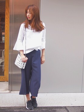 「rous（ラス）のアイテム（パンツ）」を使った、MARIKOさん（レディース・168cm）の秋コーディネート