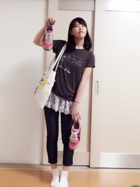「Onitsuka Tiger（オニツカタイガー）のアイテム（ピンク系）」を使った、Sioriさん（レディース・164cm・20代）の夏コーディネート
