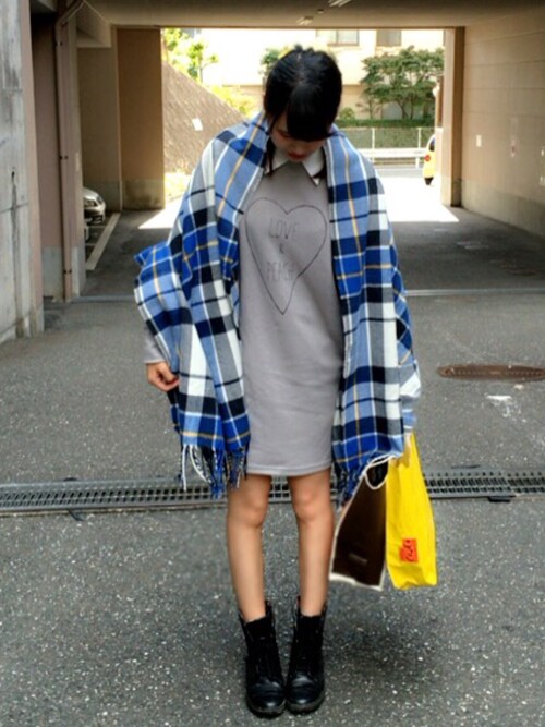 11月ならワンピース×ストールでも大丈夫