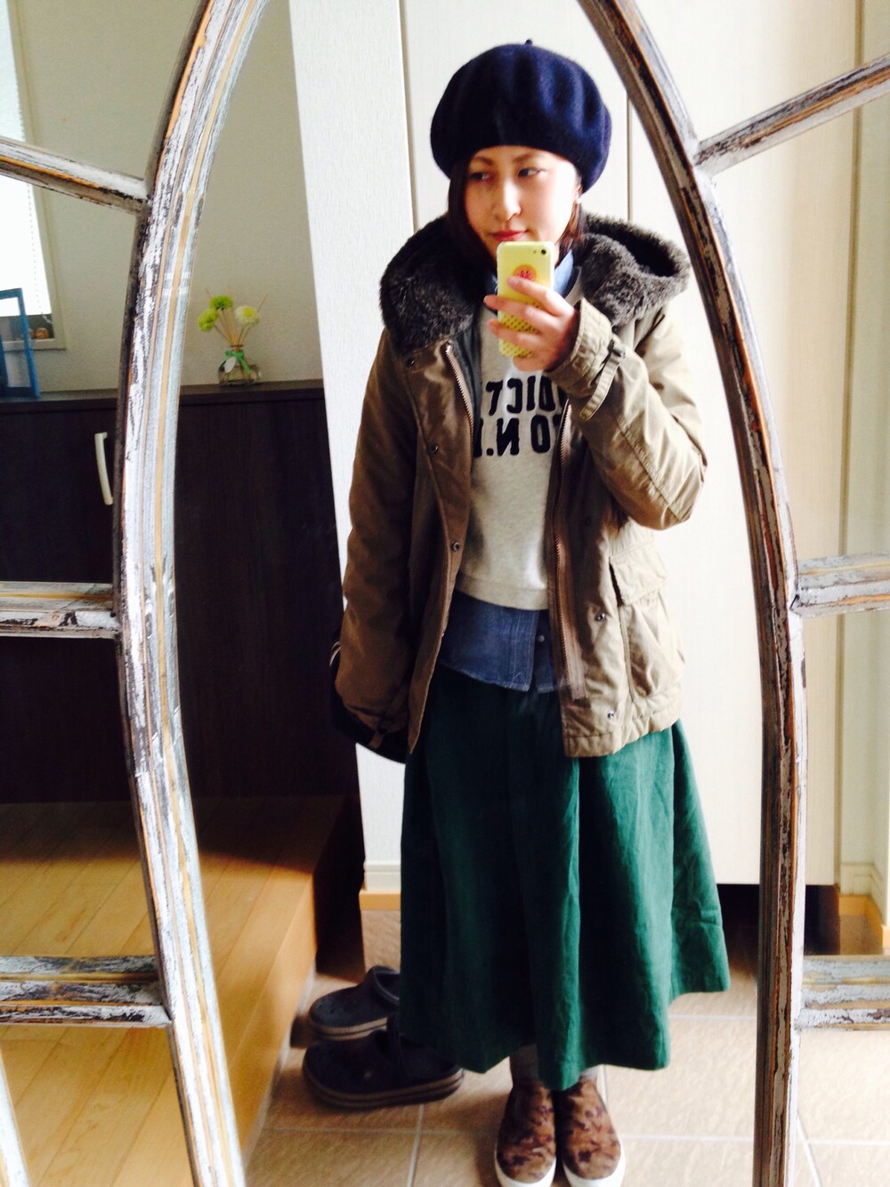 「ママコーデ、ニコアンド」｜「Johnbullのアイテム（ミリタリージャケット、グリーン系）」を使った、u_pyonさん（レディース・156cm）の冬コーディネートの1枚目の写真