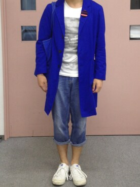「青×白」｜「アイテム（ステンカラーコート）」を使った、ＨayatoIkedaさん（メンズ・175cm）の春コーディネート