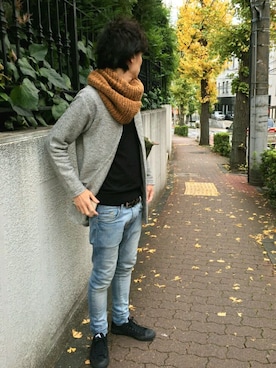 「H&M（エイチ・アンド・エム）のアイテム（ストール/ショール）」を使った、terugeさん（メンズ・178cm）の秋コーディネート