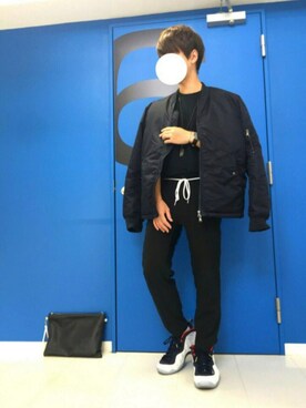 「SCALA（スカラ）のアイテム（バングル/リストバンド）」を使った、N.Takahiroさん（メンズ・173cm）の秋コーディネート