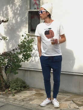 「SEVENDAYS=SUNDAY（セブンデイズサンデイ）のアイテム（ニットキャップ/ビーニー）」を使った、u-jさん（メンズ・180cm）の春コーディネート