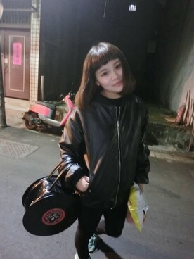 何荒さんのコーディネート