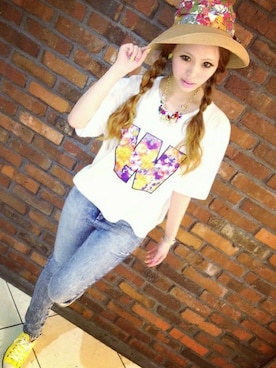 「WC（ダブル シー）のアイテム（デニムパンツ）」を使った、WEB_STAFFさん（レディース・165cm）の夏コーディネート