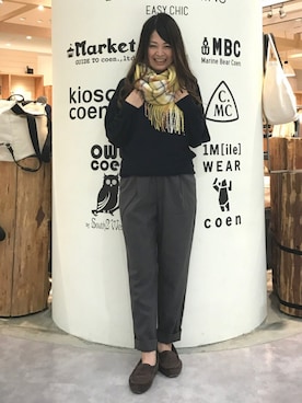 「coen（コーエン）のドルマンニットプルオーバー(ブラック  キャメル⇒ WEB限定カラー）（ニット/セーター、ブルー系）」を使った、coen ちょざさん（レディース・162cm）の秋コーディネート