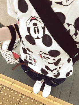 「UNIQLO（ユニクロ）のアイテム（Tシャツ/カットソー、ホワイト系）」を使った、mayuさん（レディース・156cm）の夏コーディネート