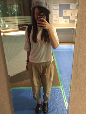 「URBAN RESEARCH（アーバンリサーチ）のアイテム（Tシャツ/カットソー、ホワイト系）」を使った、mayuさん（レディース・156cm）の秋コーディネート