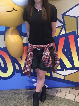「GU（ジーユー）のアイテム（Tシャツ/カットソー、ブラック系）」を使った、mayuさん（レディース・156cm）の秋コーディネート