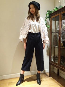 「アイテム（ブルゾン、ピンク系）」を使った、DEICYさん（レディース・164cm）の秋コーディネート