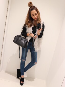 山本いさ奈さんのコーディネート