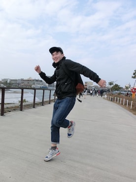 「ADLIB（アドリブ）のアイテム（パンツ）」を使った、蘇佑嘉さん（メンズ・180cm）の冬コーディネート
