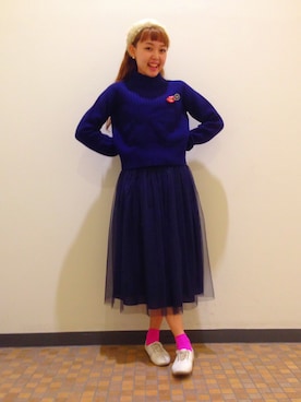 「ネイビー×ピンク」｜「アイテム（アクセサリー）」を使った、SAKKOさん（レディース・165cm）の秋コーディネート