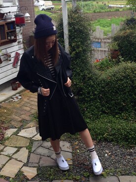 「アイテム（ニット/セーター、グレー系）」を使った、anri kukinoさん（レディース・157cm）の春コーディネート